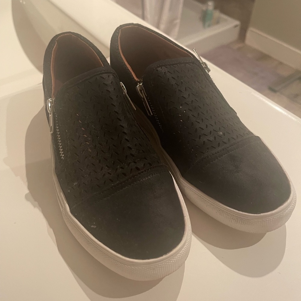 Call it spring, size 8 womens shoes